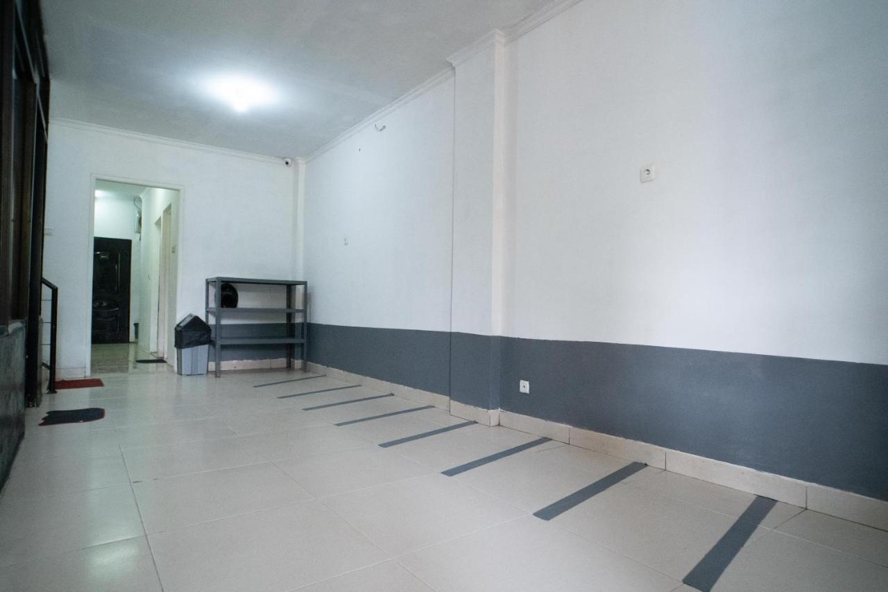 Reddoorz @ Aralia Harapan Indah Hotel Pulokendal Екстериор снимка